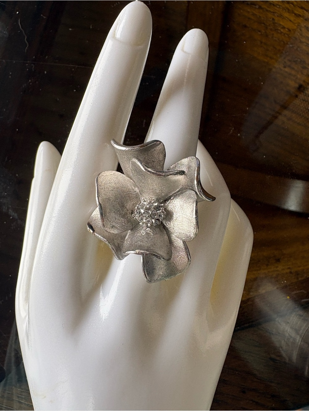 Premier Designs Silver 3D Floral Cocktail Ring - Size 8